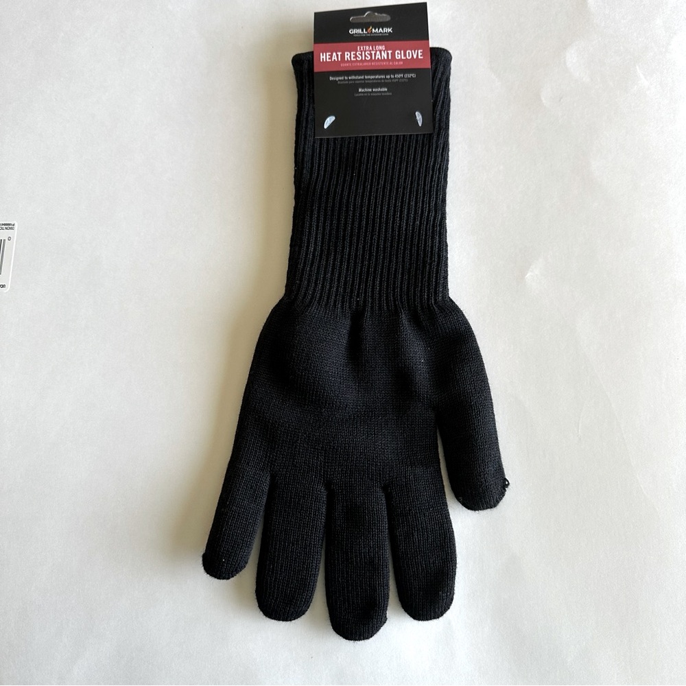 NWT Grill Mark Glove